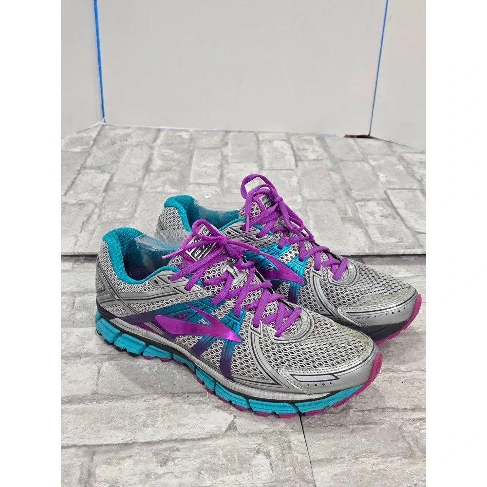 Brooks Adrenaline GTS 17 Women's Size 13 B (Medium) Running Shoes Gray, UK 11